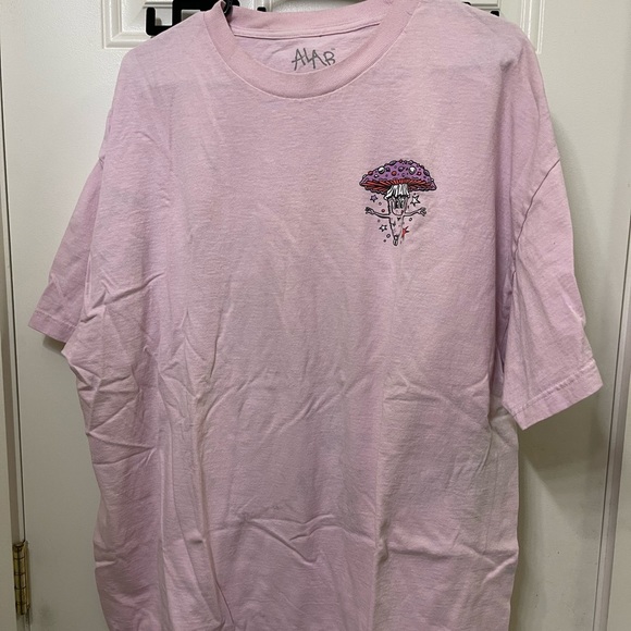 Zumiez Other - Zumiez Mushroom Shirt